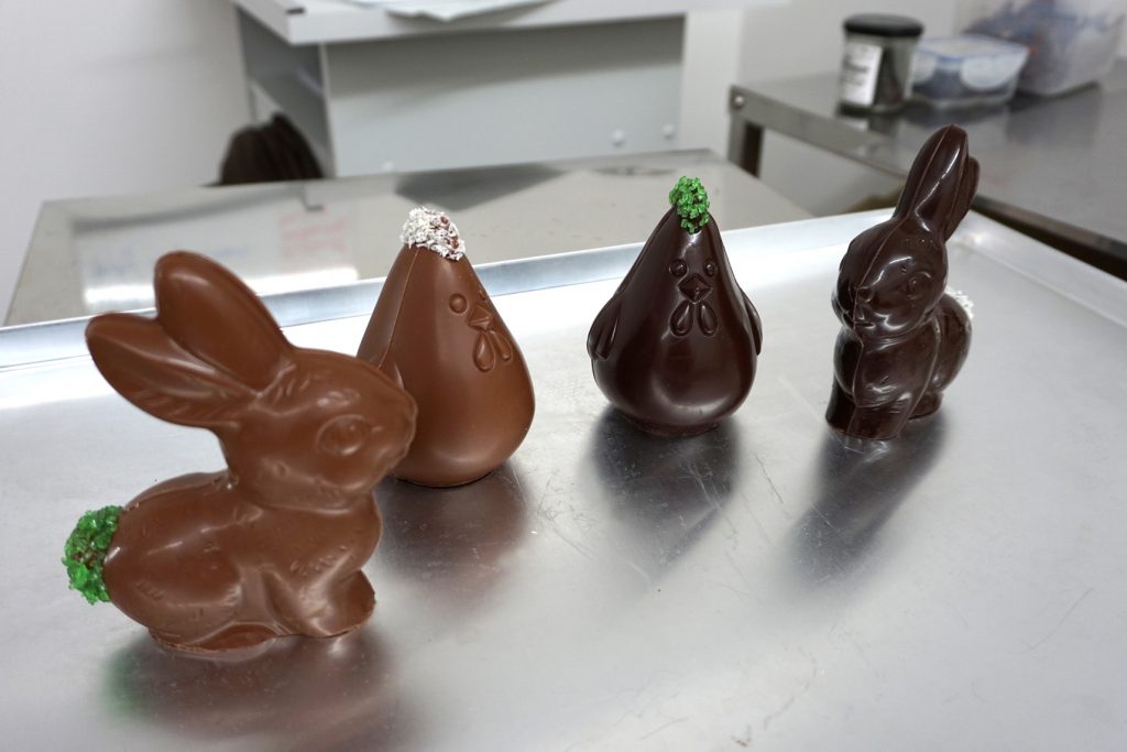 Ab jetzt sind Gertrud und Herbert wieder da und freuen sich auf Euch. Sie sind ab jetzt für Ostern im Laden vorbestellbar.